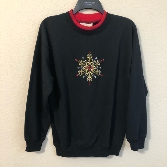 Mccc Sportswear Snowflake Christmas Sweatshirt NWT - Picture 1 of 5